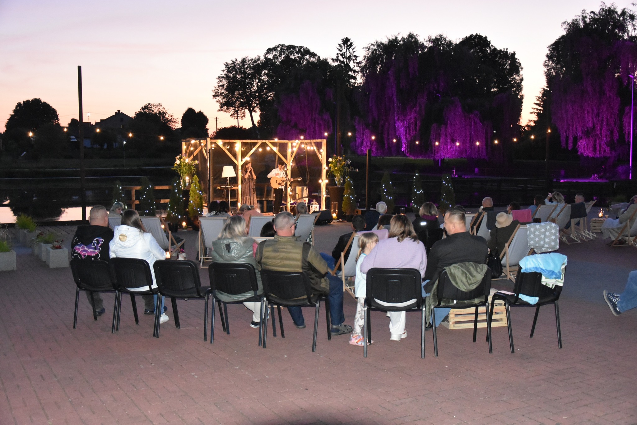 Koncert na molo - Przedwieczór i wieczór poezji Iwony Folusz